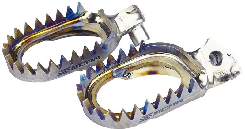 SCAR Stupačky Gripper Titanium - SCAR Stupačky Gripper Titanium ► koupit online na FC-Moto Časově Omezené